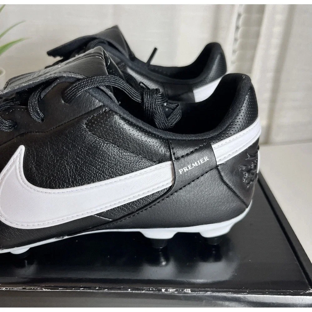 Nike mens size